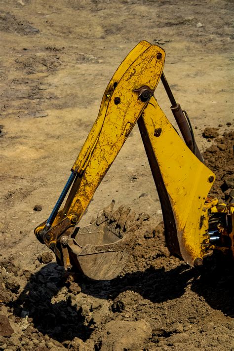 earthmoving     pexels stock