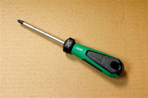 Screwdriver Pozidrive #2 x 100 – Enkosi Pty. Ltd.