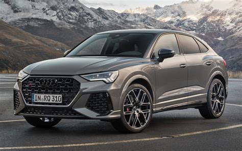 Audi Q3 2022 Wallpaper