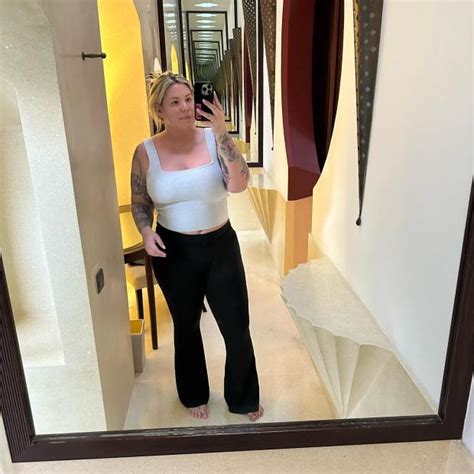 Teen Mom Kailyn Lowry Almost Topples Out Of Barely There Bikini Top In Rare Full Body Pics After