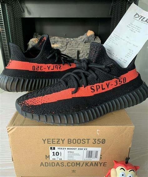 Yeezy Boost 350 V2 Red Stripe Discount