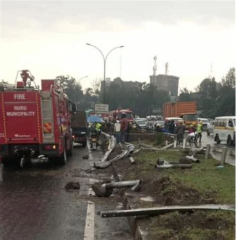 Two People Feared Trapped After Truck Plunges Into Ruiru River