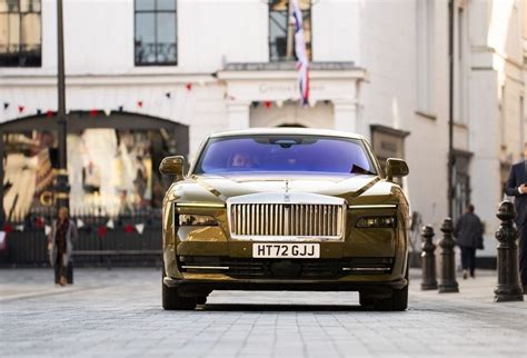 Rolls Royce Has A Special Chauffeur Training Program In Which Drivers