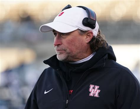 Head Coach Dana Holgorsen wants the team to play more disciplined football - CougarsDen