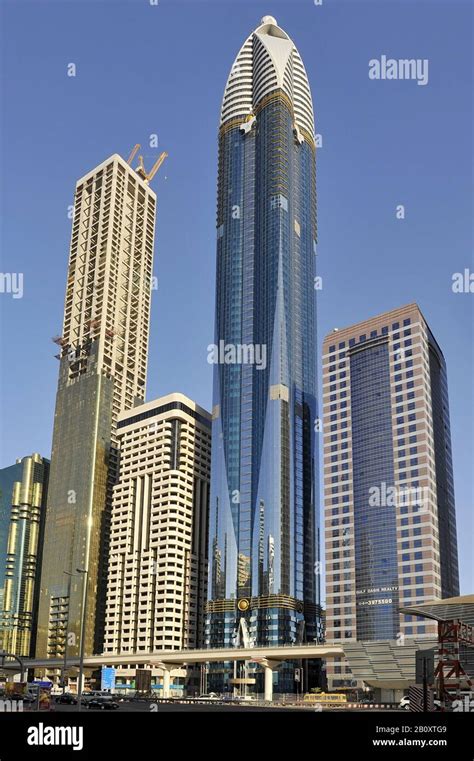 Rose Rayhaan hotel, Dubai, united arab emirates Stock Photo - Alamy