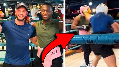 Deji Sparring Pro Boxer Ahead Of Swarmz Fight Youtube