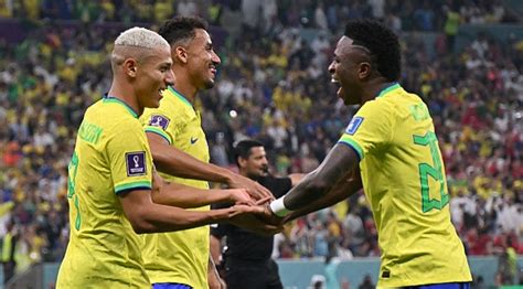 Richarlison Diz Viver Um Sonho De Criança Após Estrear Na Copa Do Mundo Com Dois Gols Copa Do