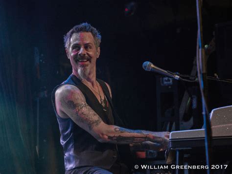 Review Richie Kotzen Kicks Off Salting Earth World Tour Canyon