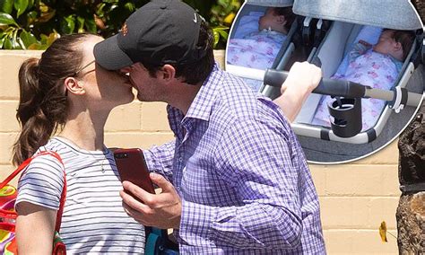 Purple Wiggle Lachy Gillespie shares smooch with Dana Stephensen and dotes on their newborn twins