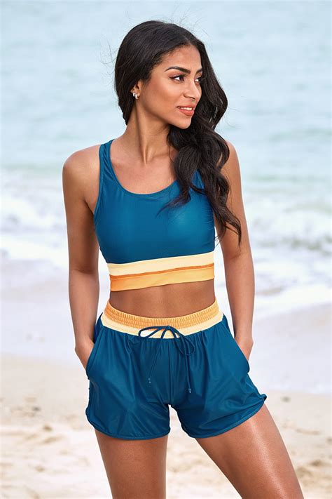 Blue Color Block Scoop Neck Sporty Bikini Top And High Waist Boy Shorts