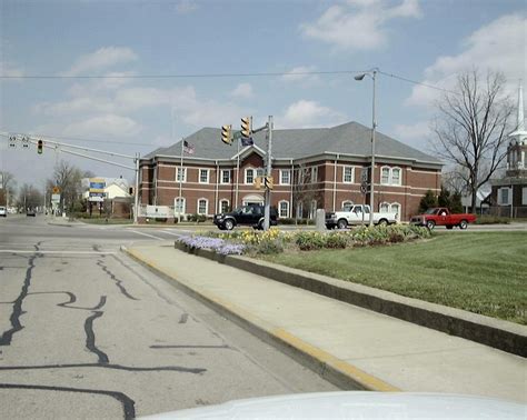 Mount Vernon In Bank At 4th And Main St Photo Picture Image