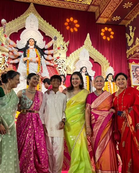 Rani Mukerji performs traditional Dhunuchi dance at Durga Puja ...