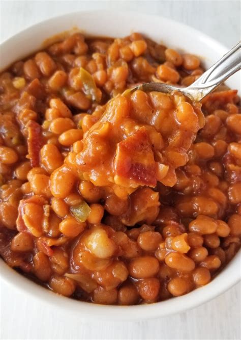 BBQ Bacon Baked Beans - Amanda Cooks & Styles