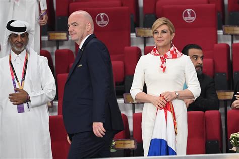 Slobodna Dalmacija Kolinda Na Stadionu U Kataru Navija S Hrvatskom