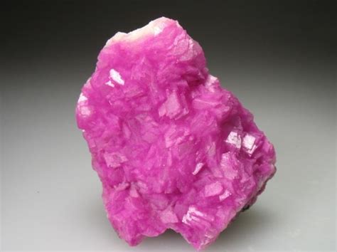 cobalt calcite | Crystals and gemstones, Rocks and crystals, Rocks and fossils