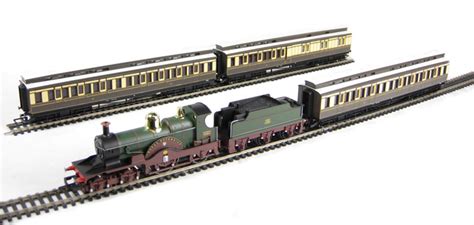 Hornby R2706 The Flying Dutchman Train Pack With GWR Dean Single