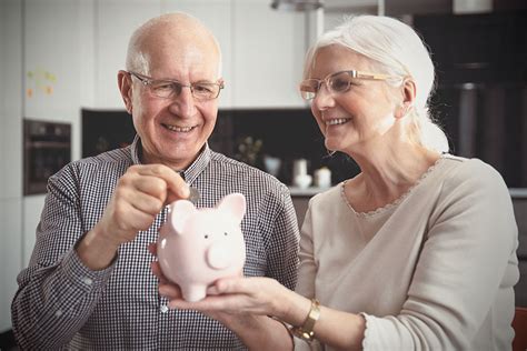 Retirement And Finance Tips For Saving Money Discovery Village