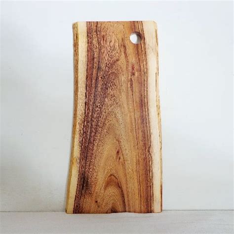 Natural Style Live Edge Acacia Wood Cutting Board Live Edge