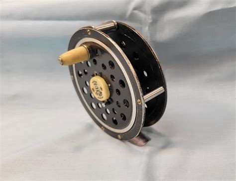 Pflueger Medalist Da Fly Reel Weymouth Rod Works