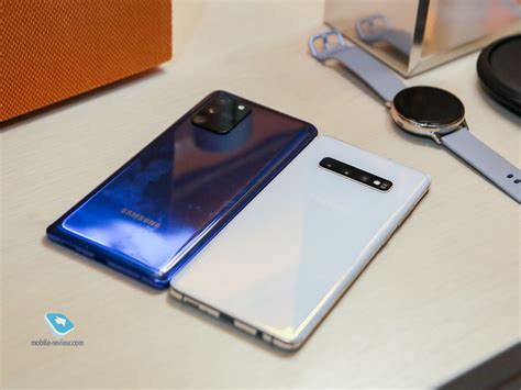 Mobile-review.com Первый взгляд на Samsung Galaxy S10 Lite (SM-G770F)