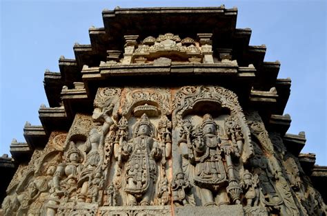 Halebidu | A Complete Guide to Magnificent Sculptures! - Travel Twosome