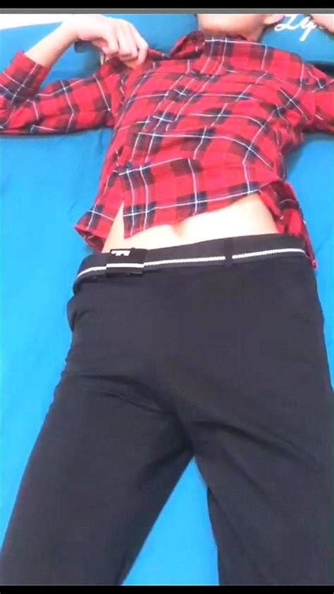 Watch 两个小伙打飞机 帅哥 打飞机 Cam Porn SpankBang