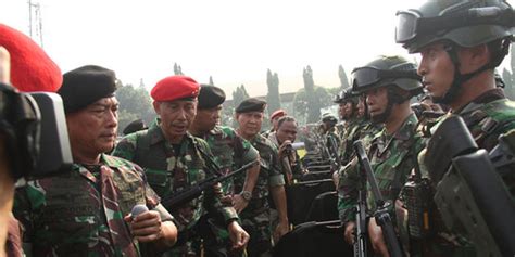 Aksi Panglima Tni Sidak Bikin Marinir And Kopassus Kalang Kabut