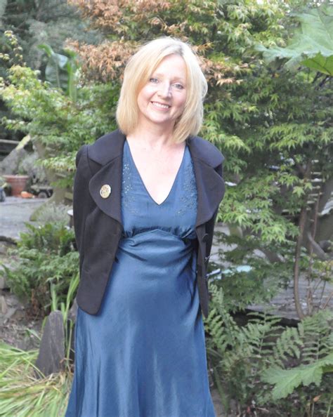 Julie Kay, the Celebrant — Find Best Celebrant Near You