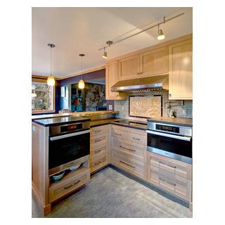 Edmonds Kitchen Remodel Traditional Kitchen Seattle By Pathway