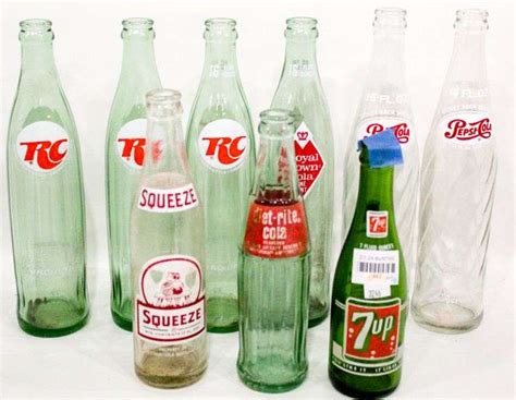 Vintage Glass Soda Bottles Includes Rc 7 Up Squeeze And More Bunting Online Auctions