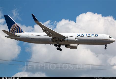 N Ua Boeing Er United Airlines Tomasz Kozakowski