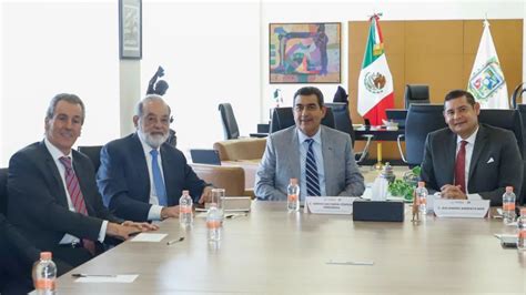 Carlos Slim se reúne con Sergio Salomón gobernador de Puebla