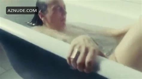 KREISE LAUFEN NUDE SCENES AZNude