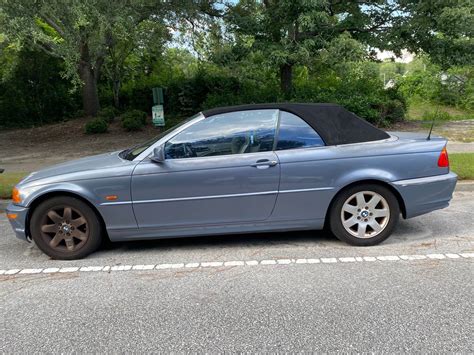2000 BMW 3 Series · 323Ci Convertible 2D