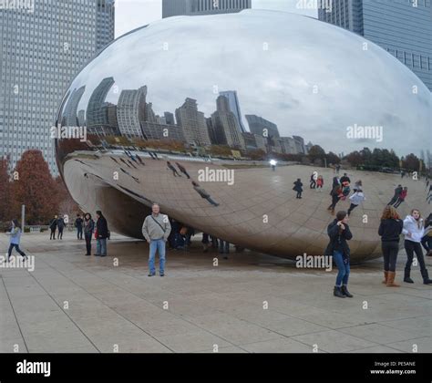 Tourist Photo Opportunity At Cloud Gate Aka The Bean Sculpture In