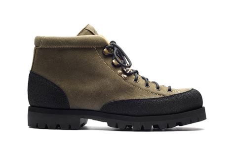 YOSEMITE JANNU INT 8 NOIRE VELOURS OLIVE Paraboot