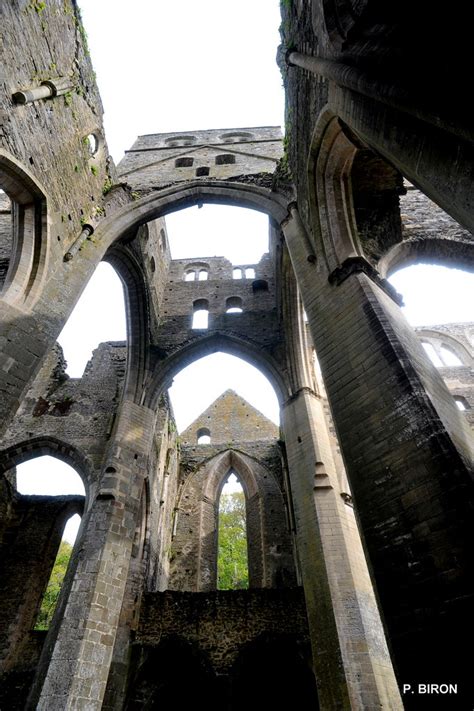 Transept Et Tour Lanterne De L Eglise Abbatiale De Hambye Flickr