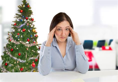 7-Step Cheat Sheet to Avoiding Holiday Stress