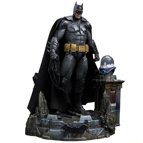 Batman Unleashed Deluxe Dc Comics Art Scale 110 Statue By Iron Studio