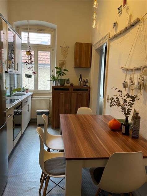 Gro Es Wg Zimmer In Netter Altstadt Wg Mit Balkon Und Garten