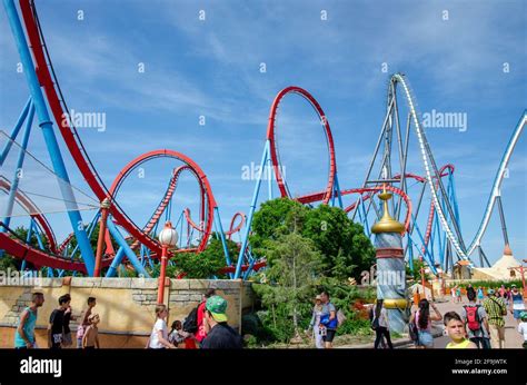 Dragon Roller Coaster Ride Hi Res Stock Photography And Images Alamy