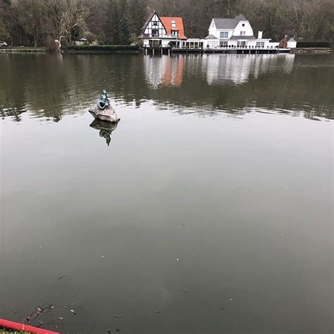 Difficile D Tre Plus Proche Bien Que La Tait Daccord De Sauter Dans