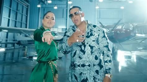 Buena Vida Natti Natasha Daddy Yankee Lyric Official Video Letra