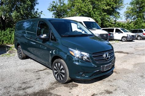 New 2023 Mercedes Benz Metris Cargo Van Mini Van Cargo In 1520 W North