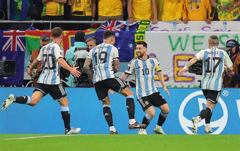 Messi lidera el triunfo de Argentina contra Australia 2 1 los Países