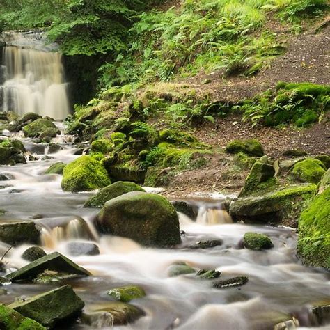 Tigers Clough Falls By Dave Staton Places To See Fall Outdoor