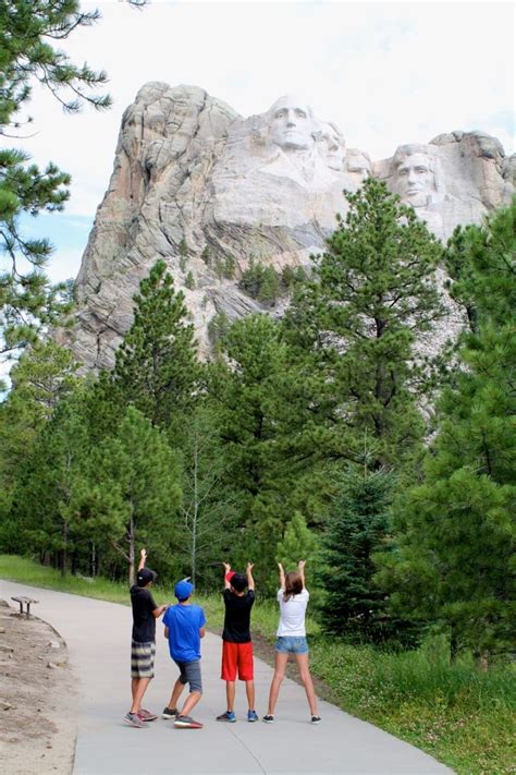 Tips for visiting Mount Rushmore! - Parent on Purpose