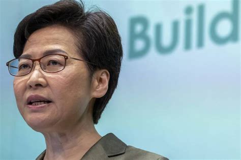 不只林鄭月娥！香港高官先後跌倒都是手骨折 「她」已跌3次 國際 自由時報電子報