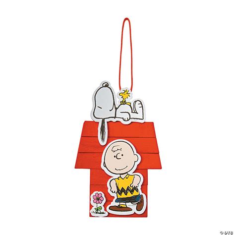 Peanuts® Craft Stick Snoopy House Craft Kit