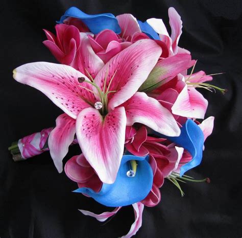 Natural Touch Bouquet Stargazer Calla Lily Frangipani [BNTStarCalFra] : DebbieCoFlowers.com ...